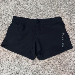 Womens microbyte AFTCO fishing shorts - size 4